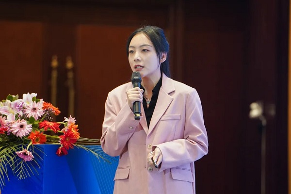 零碳研究院參加風光設(shè)備循環(huán)利用技術(shù)論壇